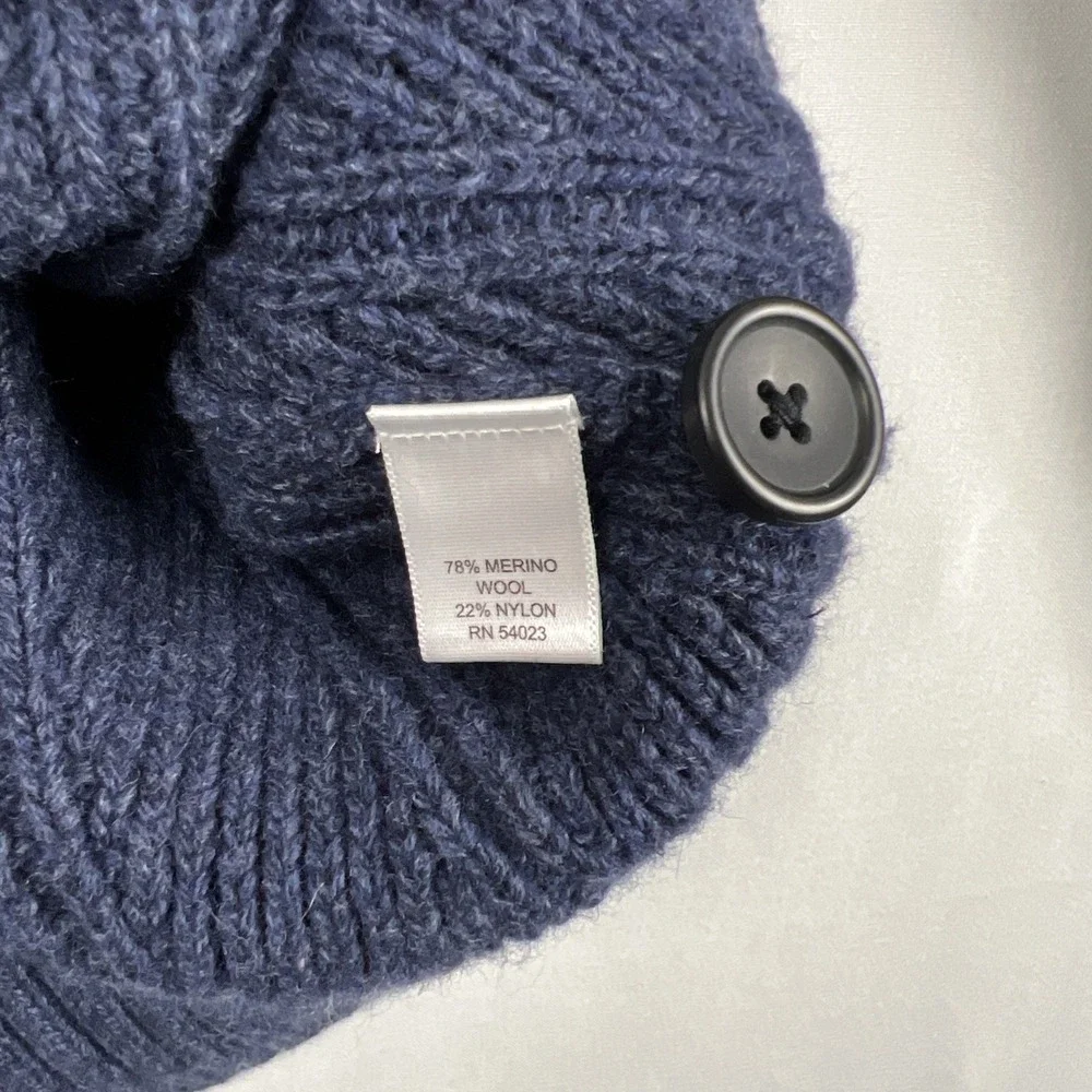 Banana Republic Sweater mens Sz L Merino Wool Henley Mock Neck 1/4  button Blue